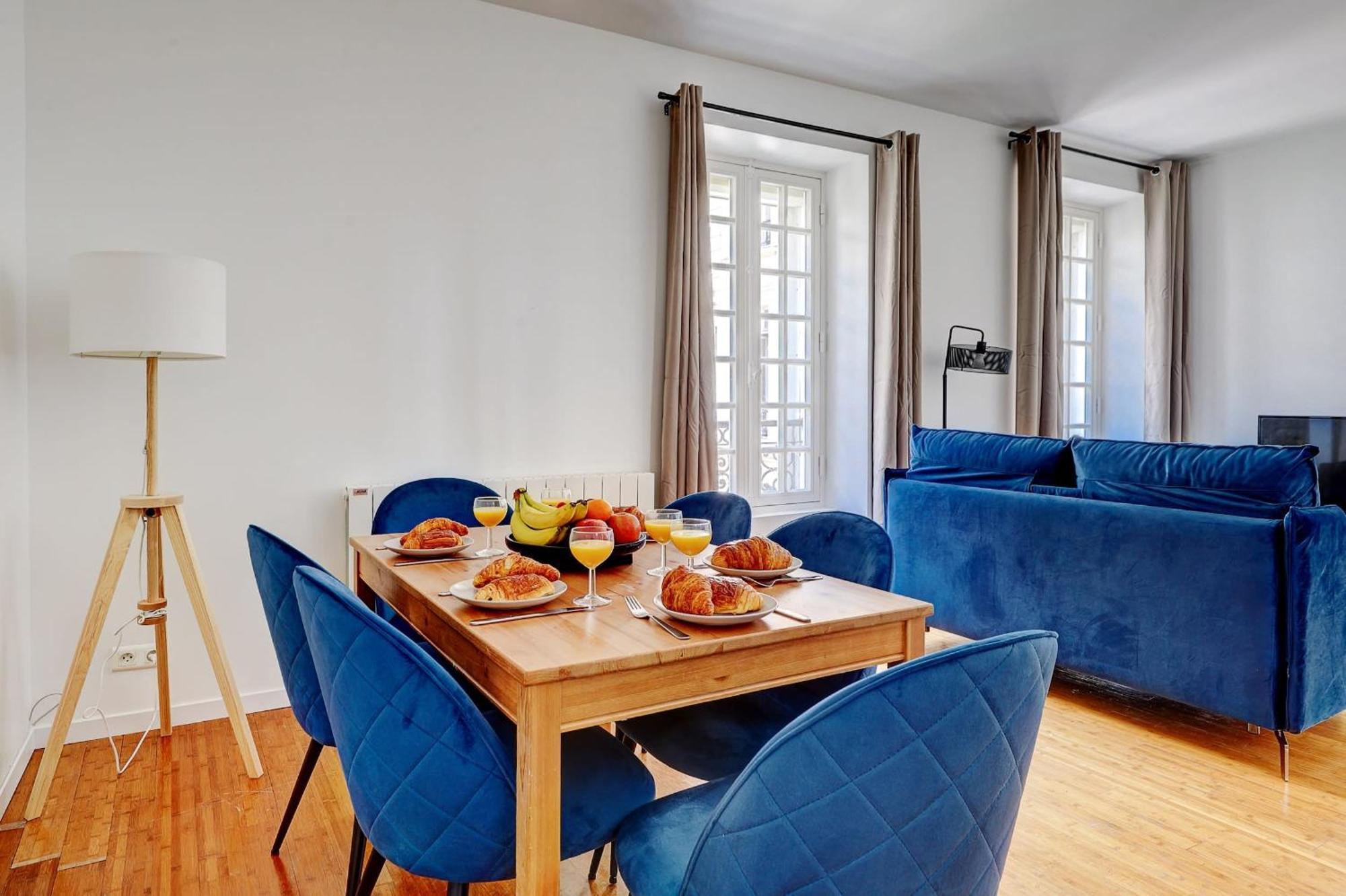 Champs-Elysees - 2Br With Balcony - Cityapartmentstay Paris Exterior foto